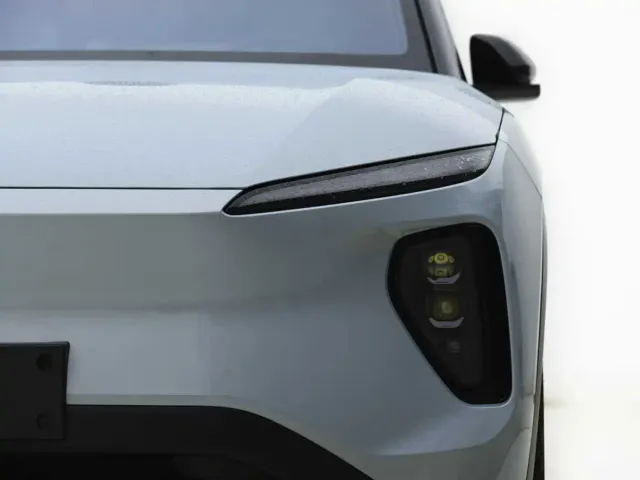 Nio ES6 — Фото автомобиля 2