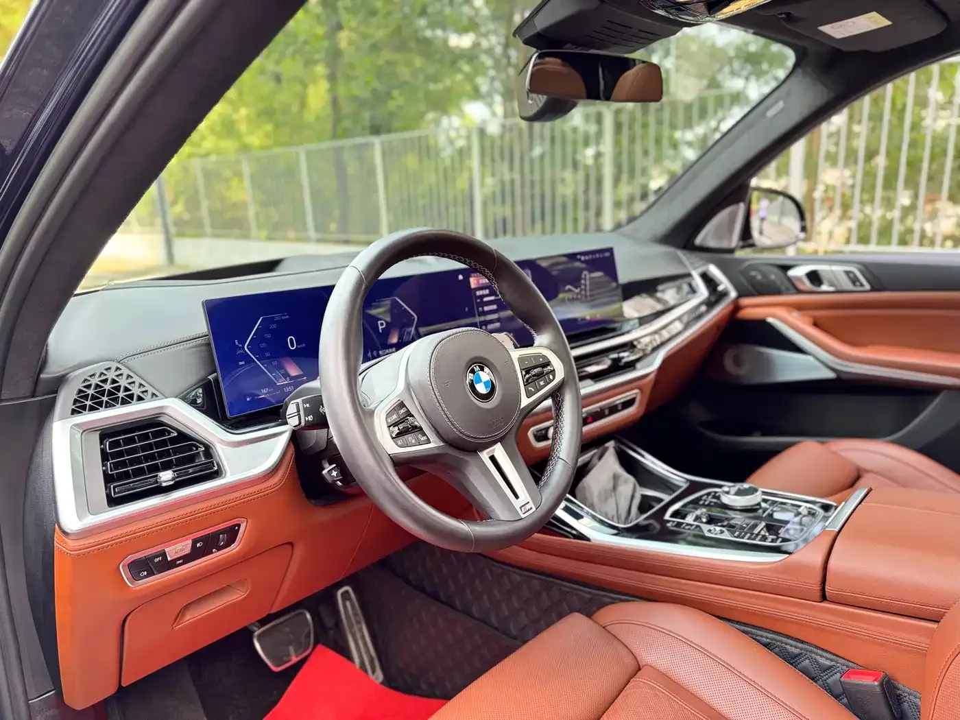 BMW BMW X7 M60i 2023 xDrive M60i — Фото автомобиля 11