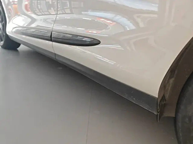 IM Motors LS6 — Фото автомобиля 21