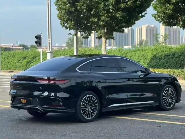 BYD Han — Фото автомобиля 9