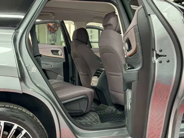 Chery Tiggo 9 C-DM — Фото автомобиля 17