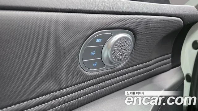 Hyundai Avante CN7 — Фото автомобиля 14