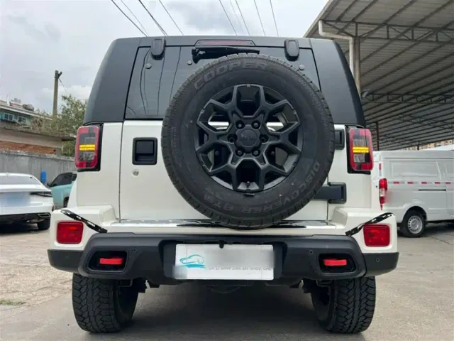 BAIC BJ40 — Фото автомобиля 4