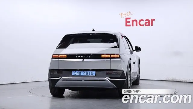 Hyundai Ioniq 5 — Фото автомобиля 4