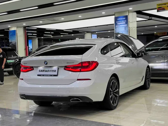 BMW 6 Series Gran Turismo — Фото автомобиля 5
