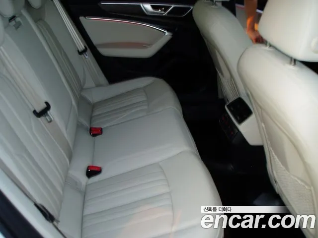 Audi A6 45 TFSI Premium — Фото автомобиля 16