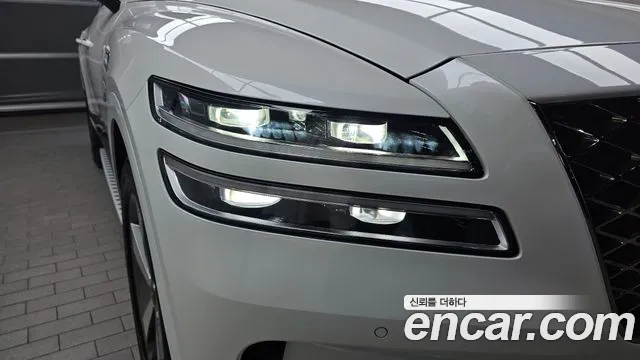 Genesis GV80 — Фото автомобиля 7