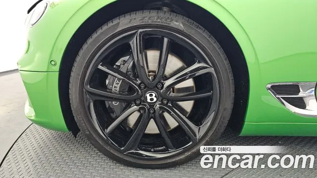 Bentley Continental — Фото автомобиля 5