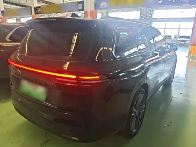 Leapmotor C16 — Фото автомобиля 6