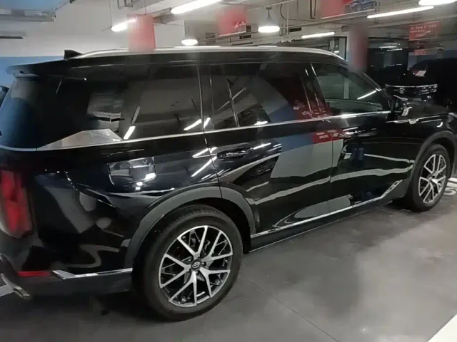 GAC Trumpchi GS8 — Фото автомобиля 6