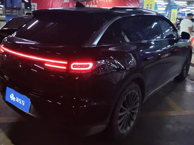Leapmotor C11 — Фото автомобиля 3
