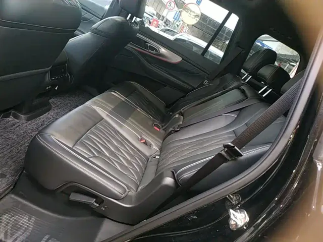 GAC Trumpchi GS8 — Фото автомобиля 15