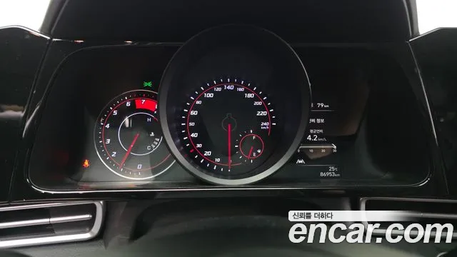 Hyundai Avante CN7 — Фото автомобиля 8