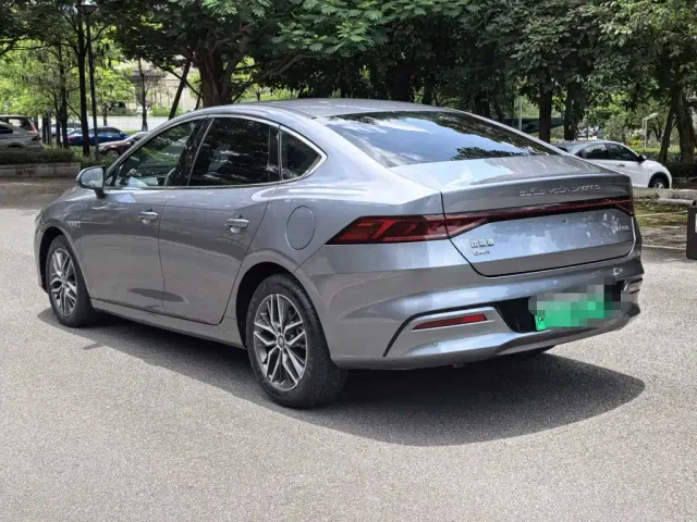 BYD Qin PLUS — Фото автомобиля 5