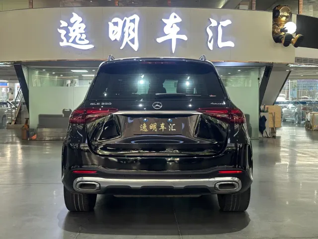 Mercedes-Benz GLE-Class — Фото автомобиля 15