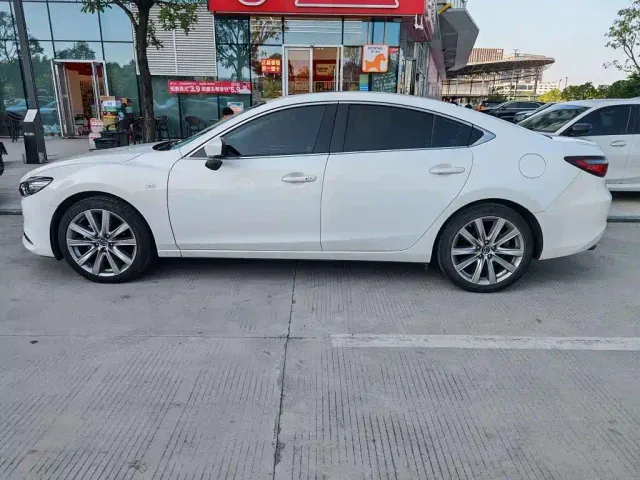 Mazda Atenza — Фото автомобиля 3