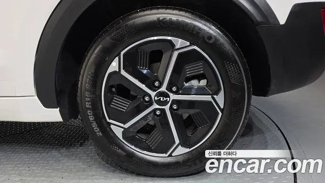 Kia Niro The All New — Фото автомобиля 6