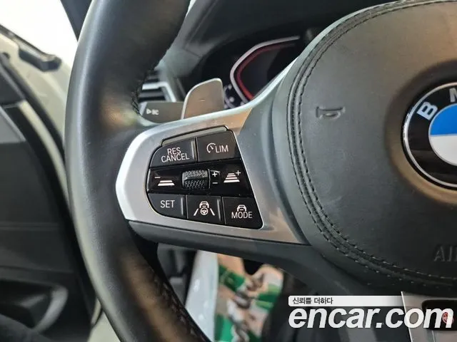 BMW X4 xDrive20i M Sport — Фото автомобиля 16