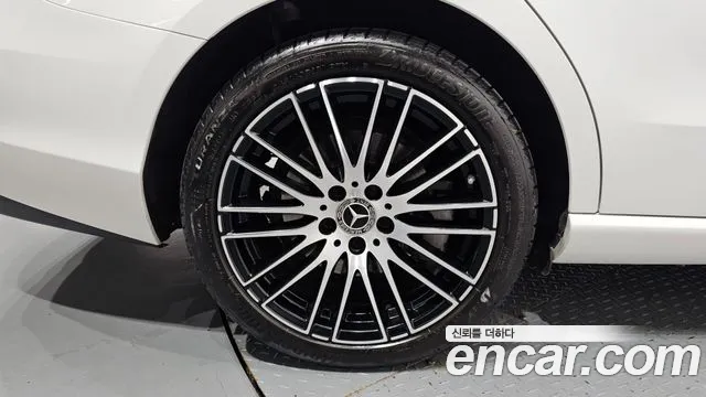 Mercedes-Benz C-Class W205 — Фото автомобиля 5