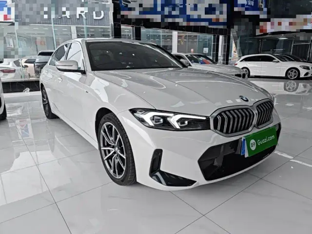 BMW 3 Series — Фото автомобиля 3