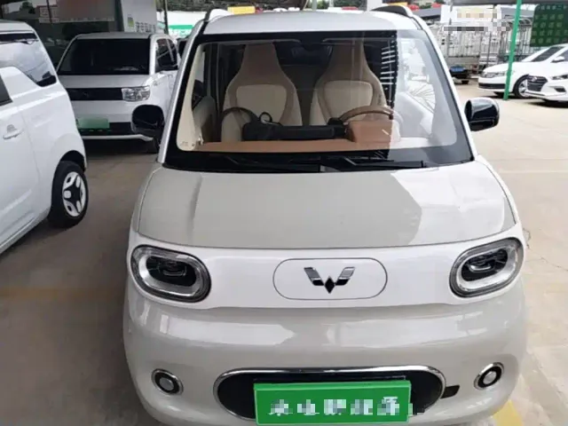 Wuling Hongguang Mini EV — Фото автомобиля 2