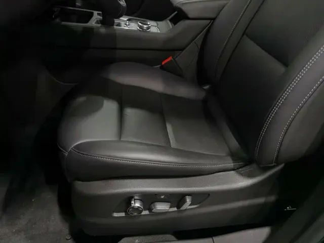 Cadillac XT4 — Фото автомобиля 20