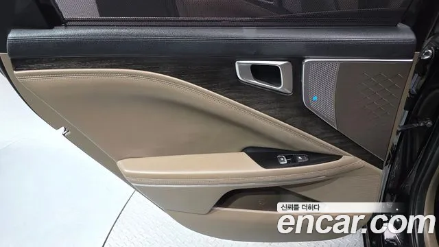 Kia K8 Hybrid — Фото автомобиля 25