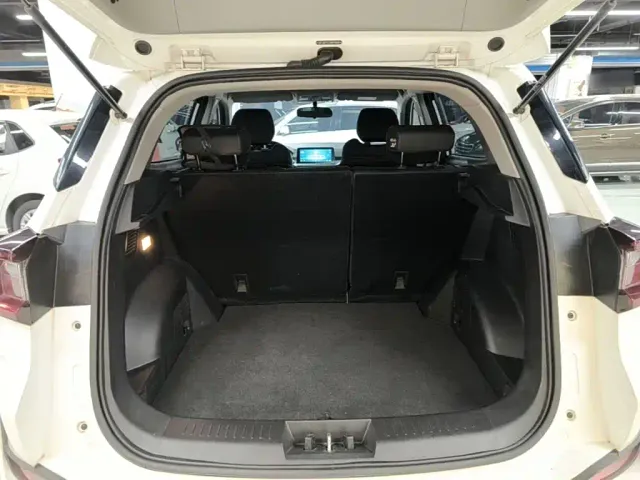 Kaiyi Xuanjie Pro EV — Фото автомобиля 18