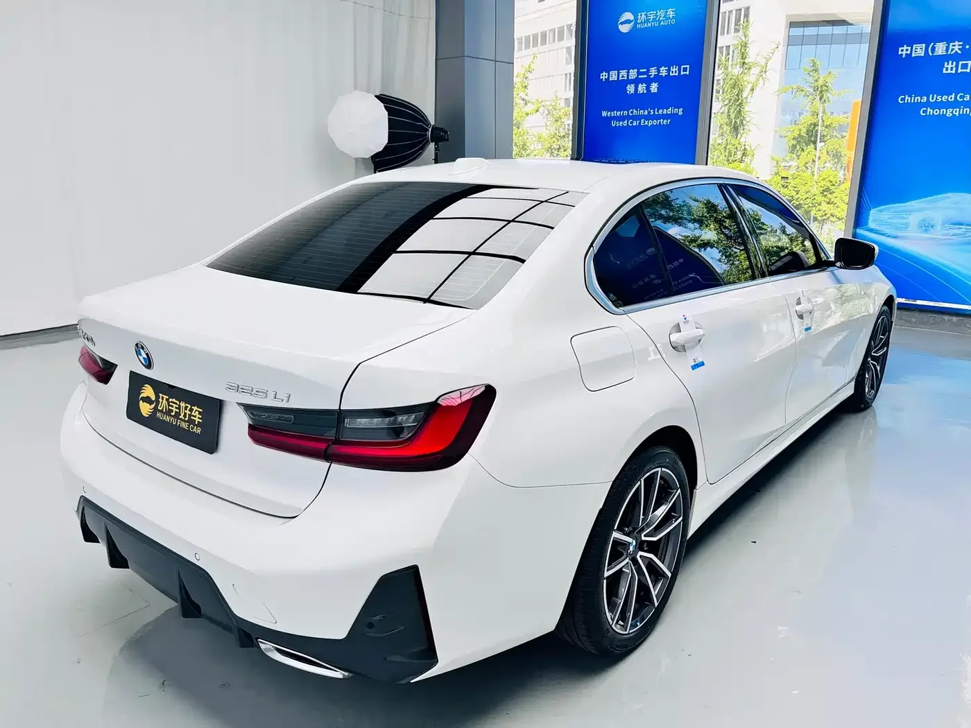 BMW BMW 3 Series 2023 320Li M Sport Package — Фото автомобиля 9