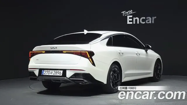 Kia K5 Новый K5 3 поколение 2.0 LPi(Для проката) — Фото автомобиля 2
