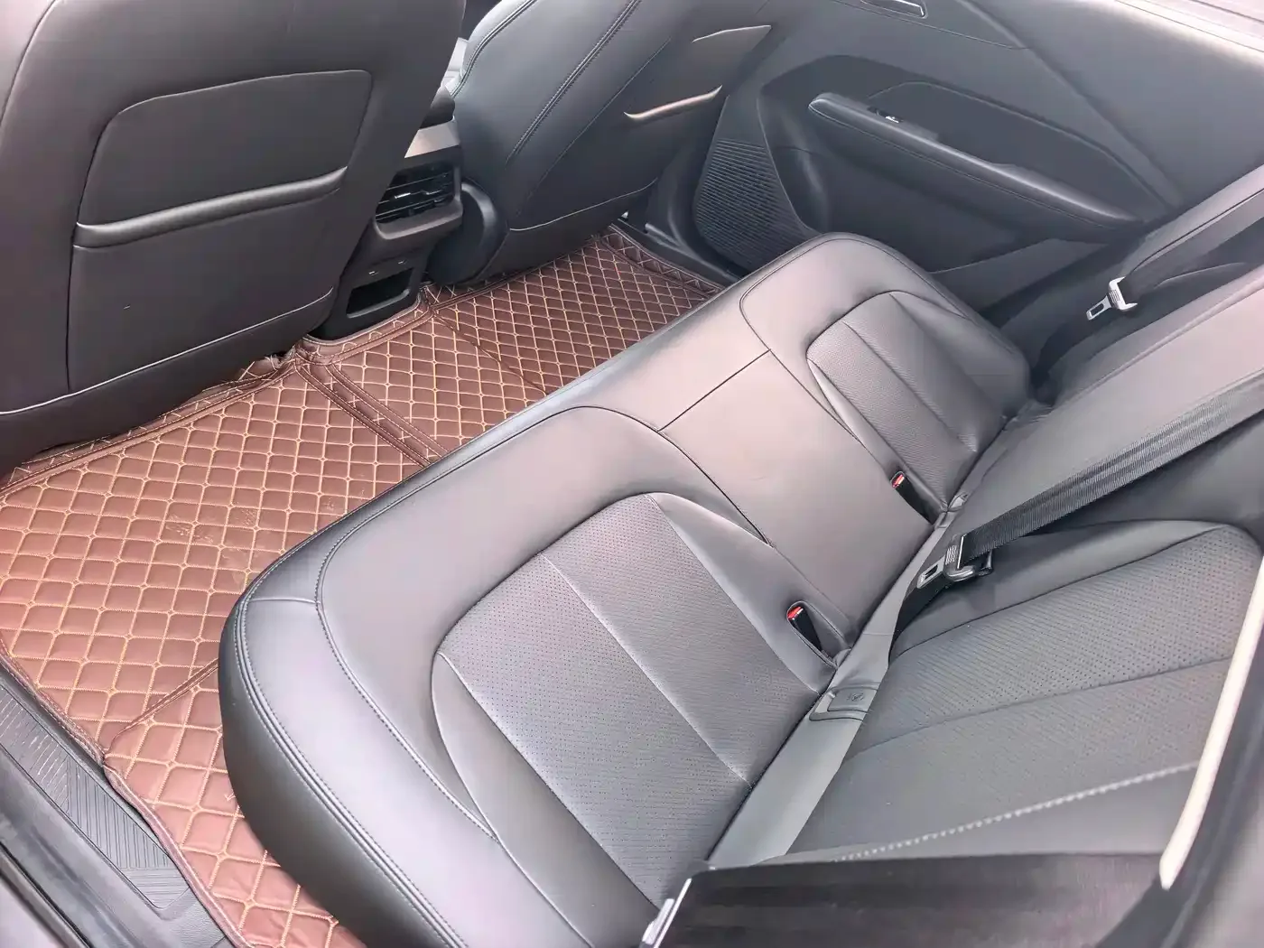 Wuling Motors Wuling Xingguang 2023 150 Advanced Edition — Фото автомобиля 6