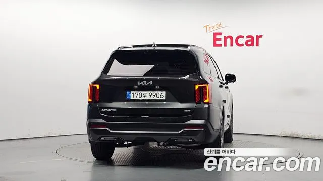 Kia Sorento — Фото автомобиля 3