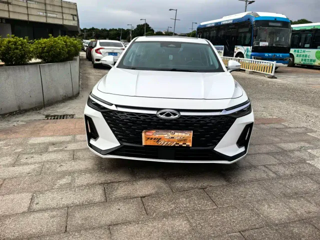 Chery Arrizo 8 — Фото автомобиля 2