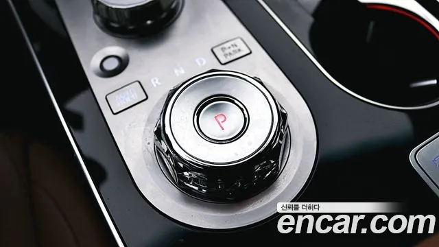Genesis GV80 2.5T Бензин 2WD — Фото автомобиля 9