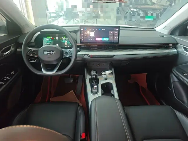 Geely Emgrand L — Фото автомобиля 9