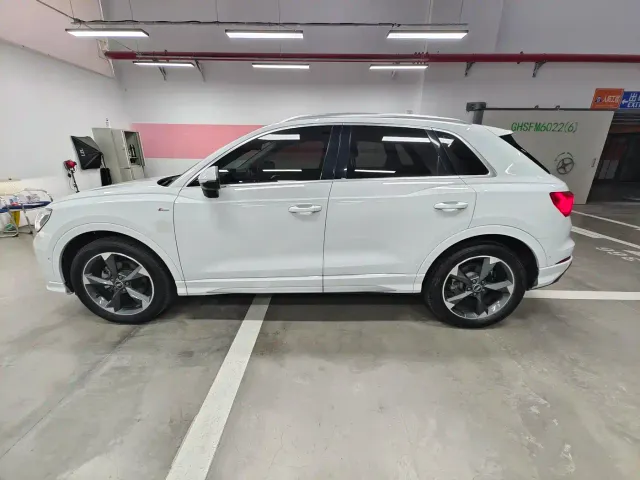 Audi Q3 — Фото автомобиля 2