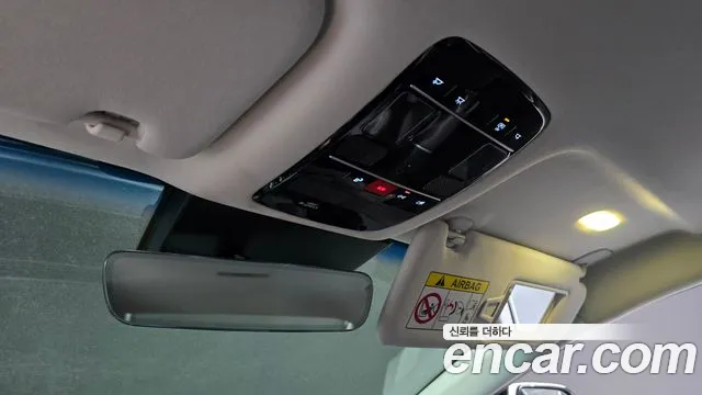Hyundai Grandeur Grandeur (GN7) 3.5 LPG 2WD (Такси) — Фото автомобиля 30