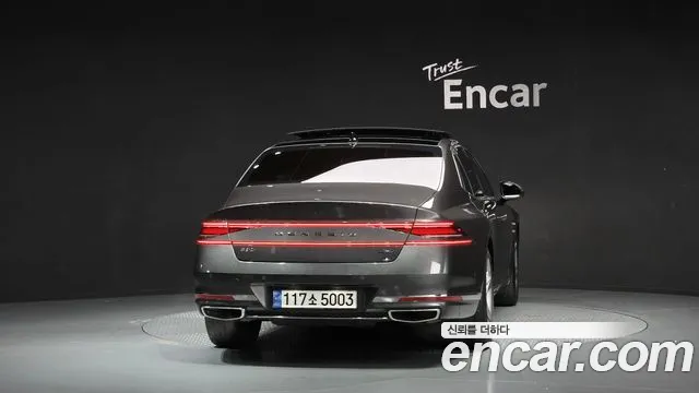 Genesis G90 Бензин 3.5 турбо AWD — Фото автомобиля 4