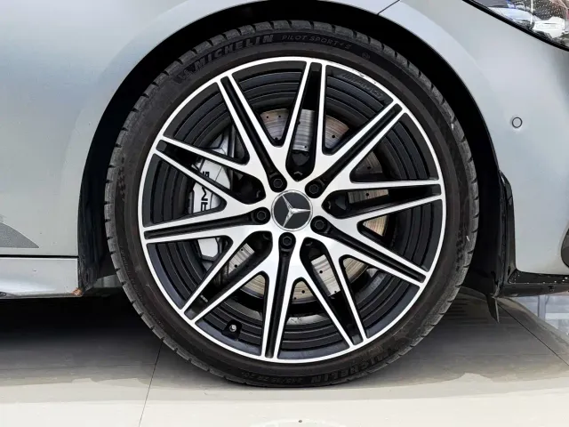 Mercedes-Benz C-Class AMG — Фото автомобиля 8