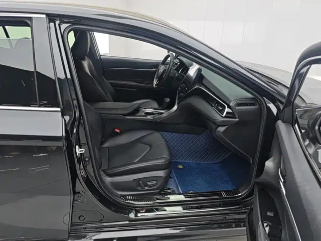 Toyota Camry — Фото автомобиля 8