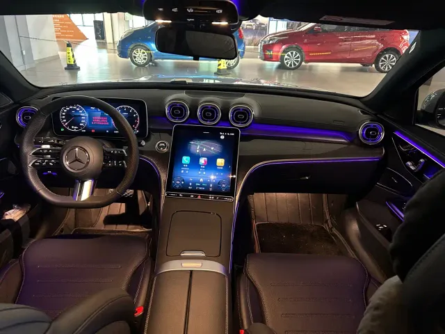 Mercedes-Benz C-Class — Фото автомобиля 8