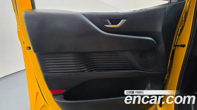 Hyundai Staria Staria — Фото автомобиля 21