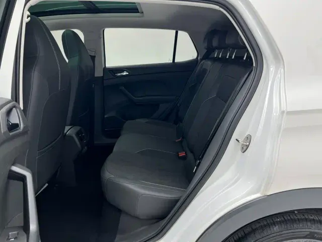Volkswagen T-Cross — Фото автомобиля 9