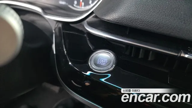 Genesis G80 Бензин 2.5 турбо 2WD — Фото автомобиля 19