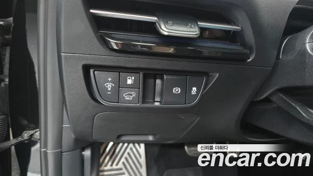 Kia EV6 — Фото автомобиля 15