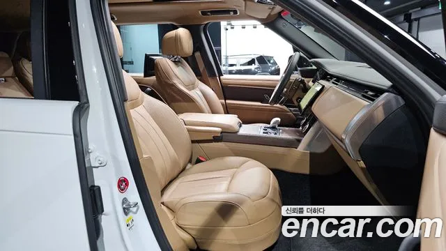 Land Rover Range Rover — Фото автомобиля 10