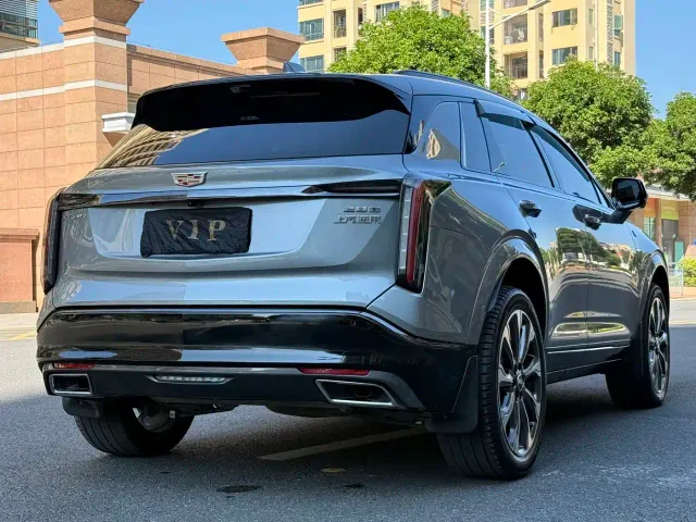 Cadillac XT5 — Фото автомобиля 5