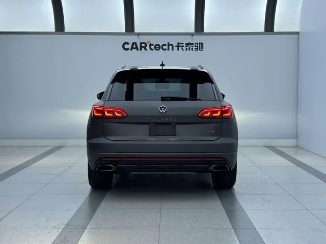 Volkswagen Touareg — Фото автомобиля 5