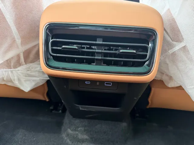 Geely Galaxy Xingyao 8 — Фото автомобиля 21