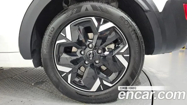 Kia Niro Niro (New) — Фото автомобиля 6